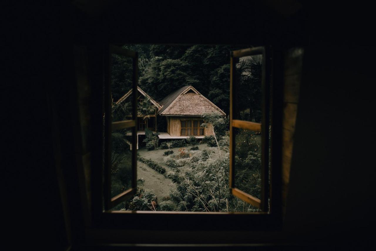 Camiguin Volcano Houses - A-Frame House Mambajao Extérieur photo