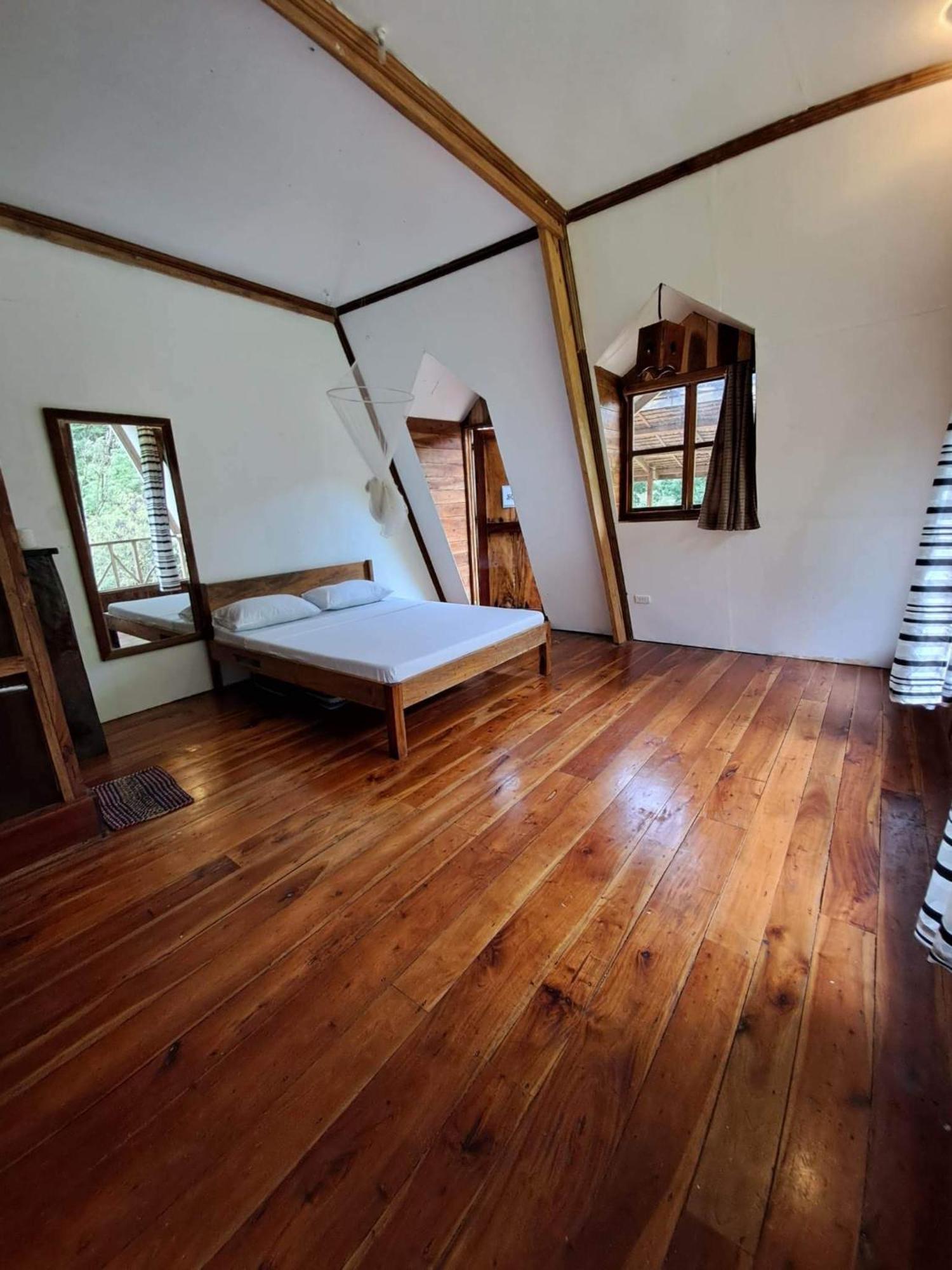 Camiguin Volcano Houses - A-Frame House Mambajao Extérieur photo
