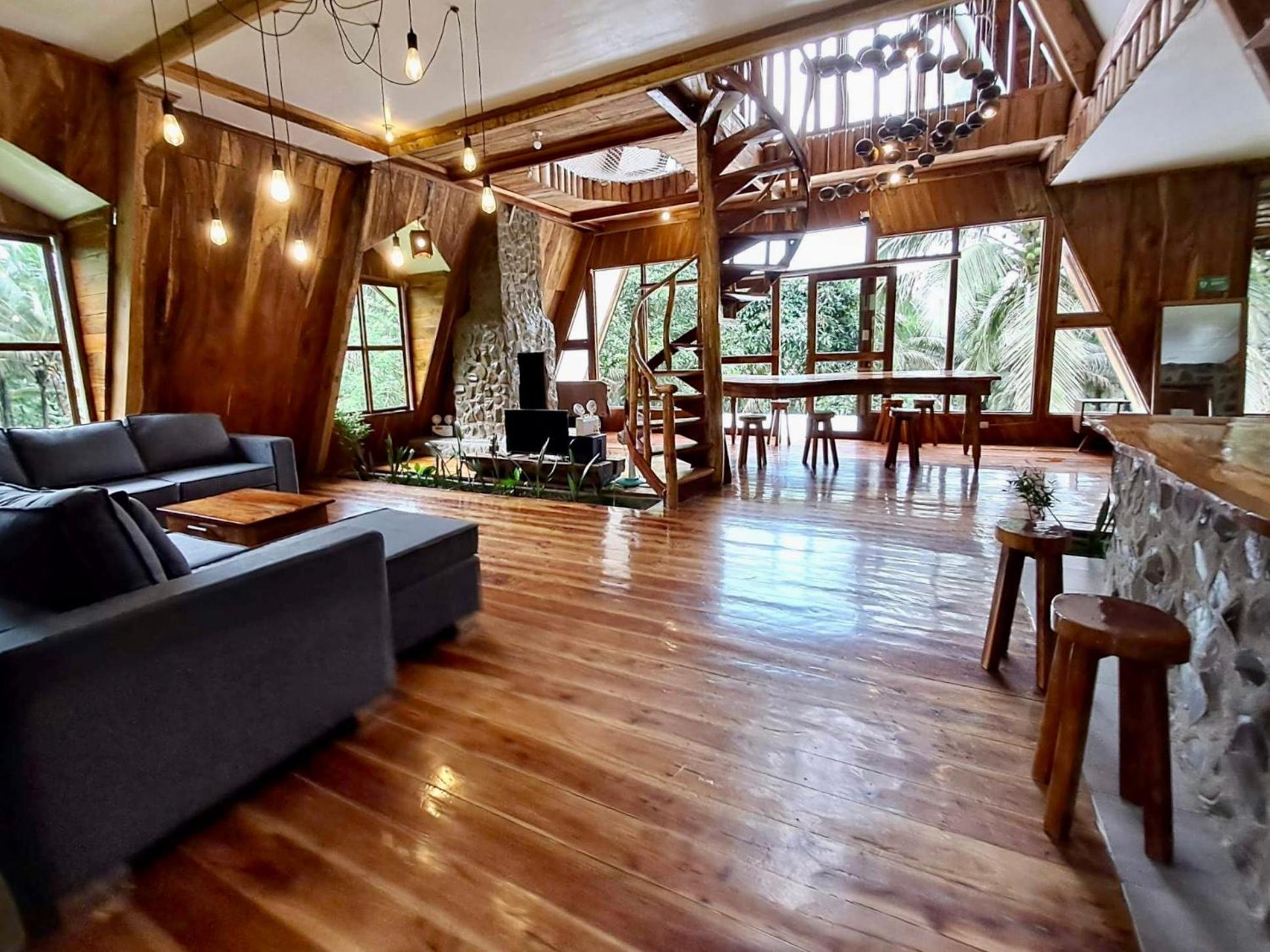 Camiguin Volcano Houses - A-Frame House Mambajao Extérieur photo