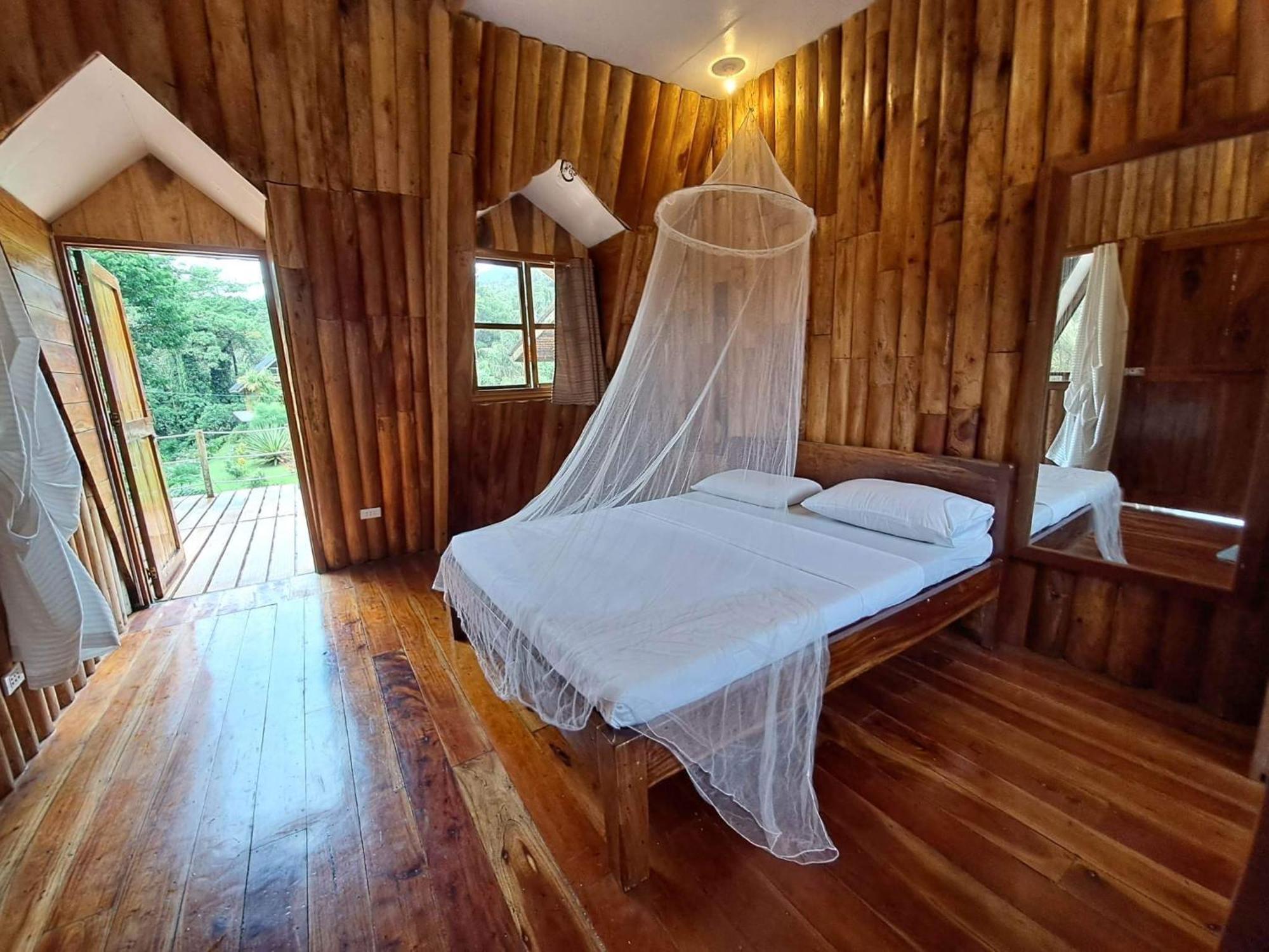 Camiguin Volcano Houses - A-Frame House Mambajao Extérieur photo