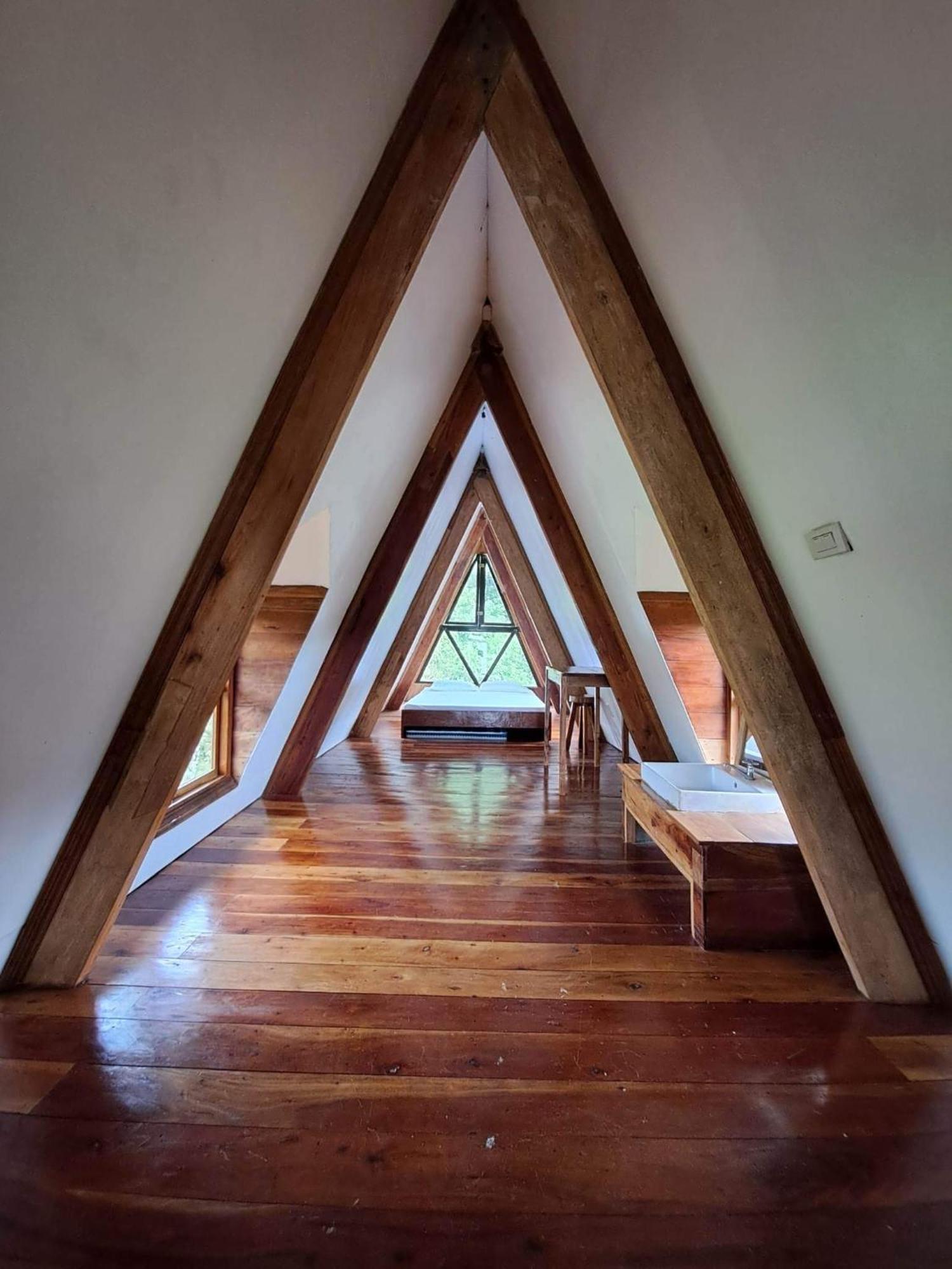 Camiguin Volcano Houses - A-Frame House Mambajao Extérieur photo